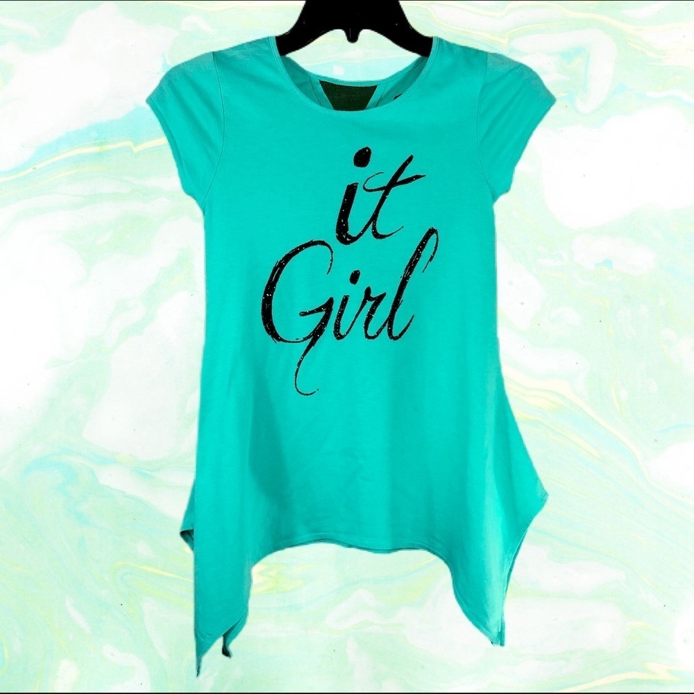 Total Girl “It Girl” Shark Bite Tee